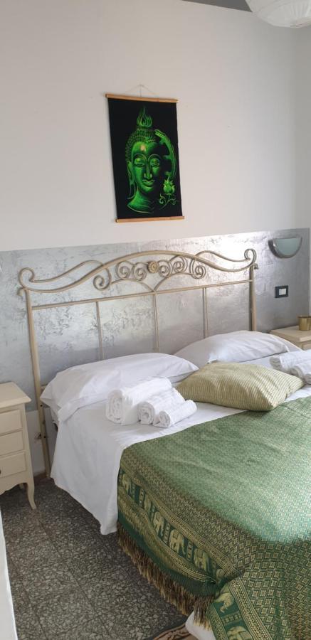 Hotel Bianchi Виареджо Екстериор снимка