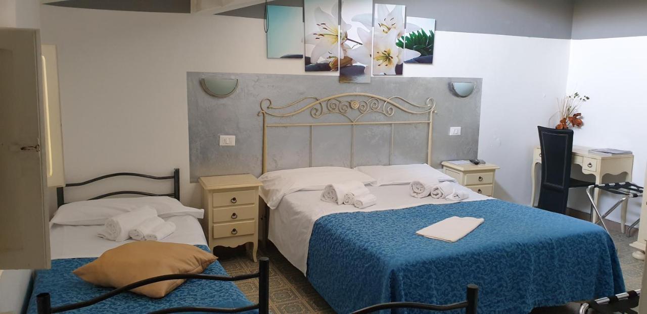 Hotel Bianchi Виареджо Екстериор снимка