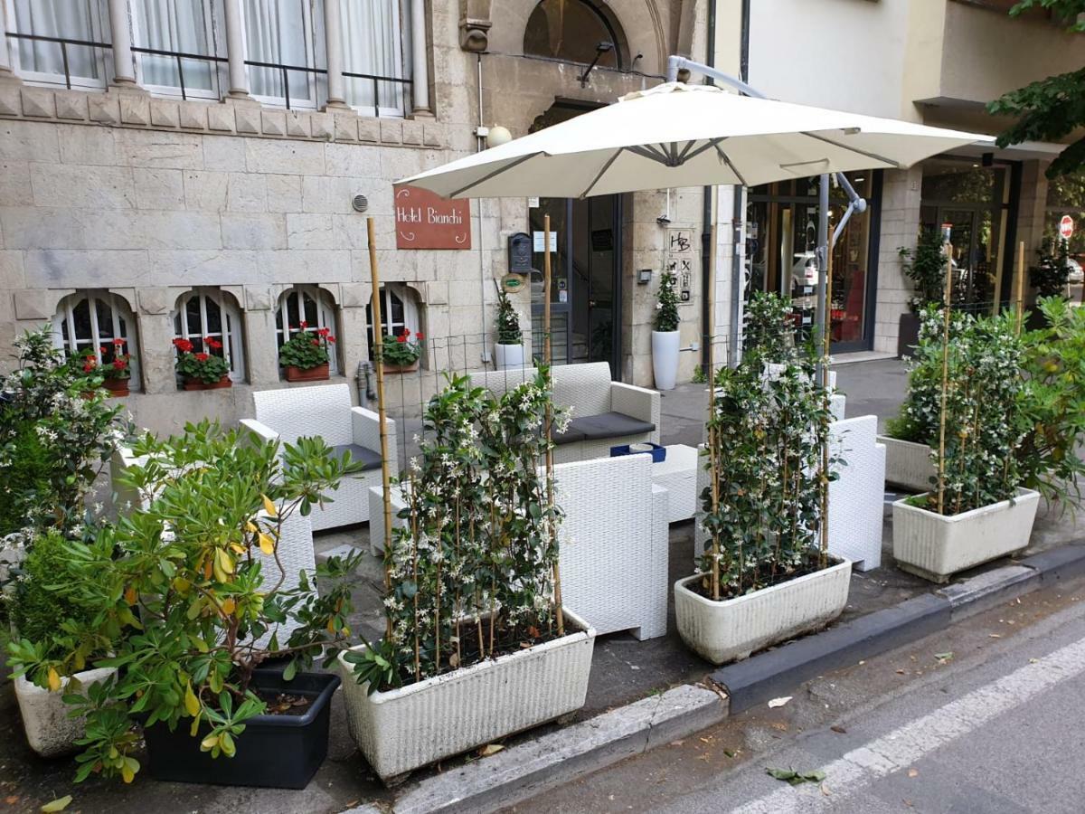Hotel Bianchi Виареджо Екстериор снимка